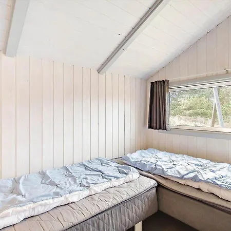 0026-romo-hjejlevej-4 Bolilmark